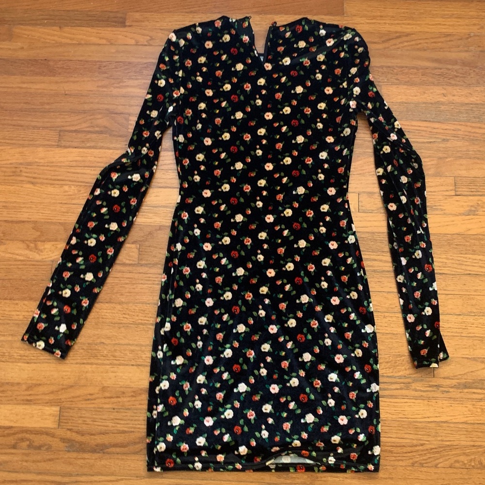 Sézane Black Floral Velvet Mini Dress - Picture 7 of 10
